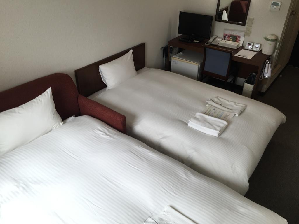 Hotel Green City Сендай Екстериор снимка