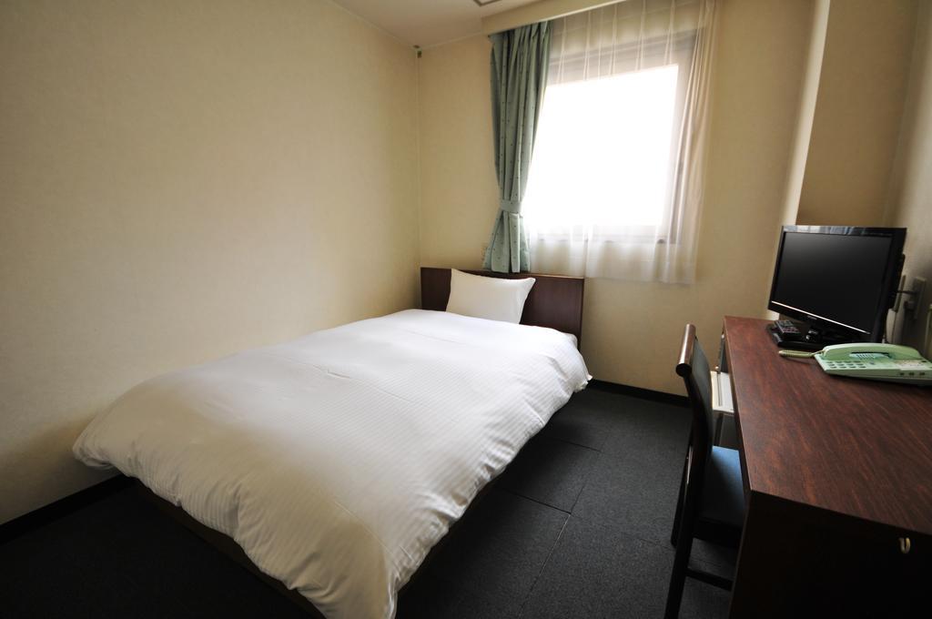 Hotel Green City Сендай Екстериор снимка